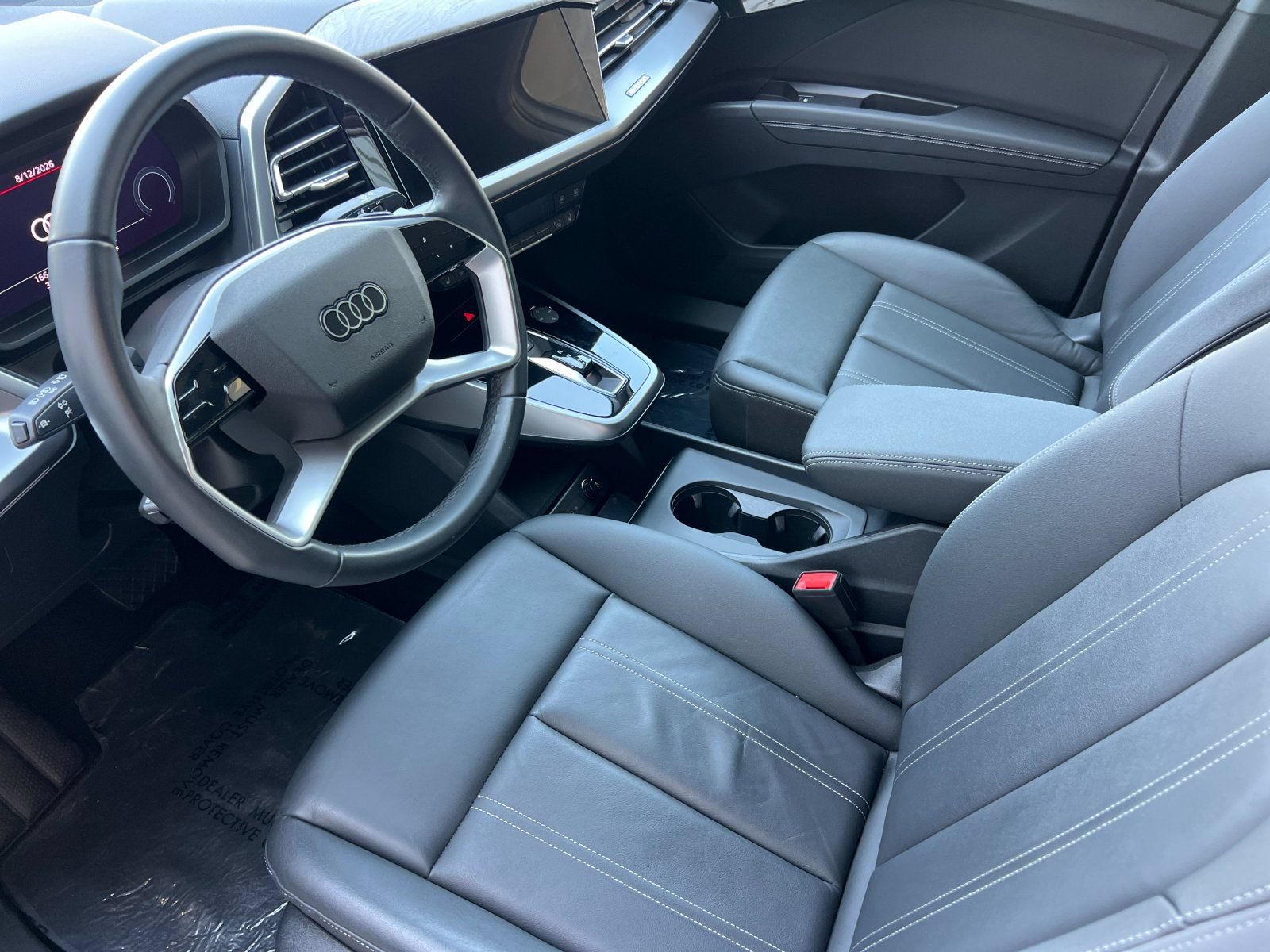 Used 2025 Audi Q4 e-tron Premium AWD/4WD image 10