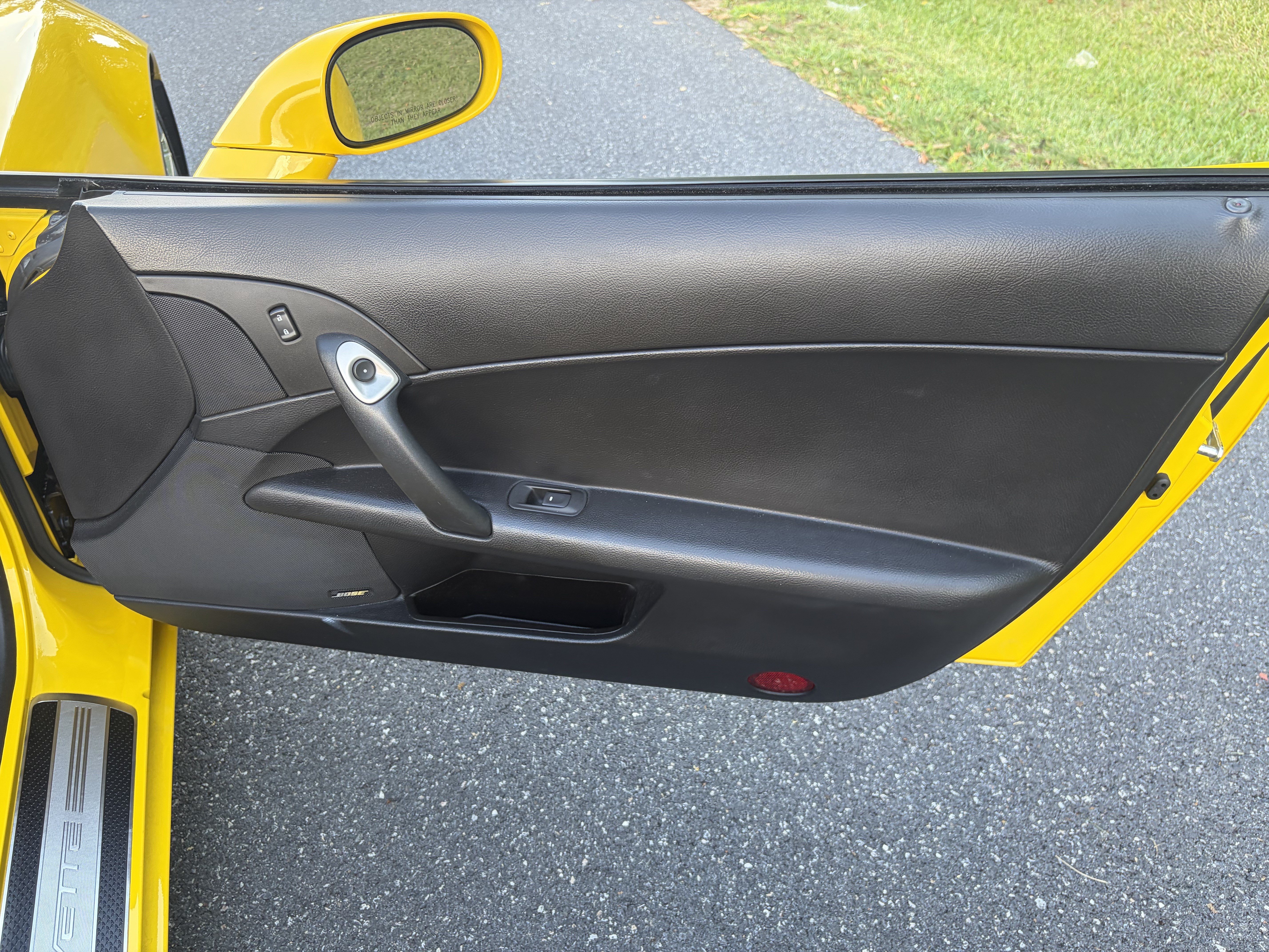 Used 2010 Chevrolet Corvette Grand Sport w/ Preferred Equipment Group RWD image 24