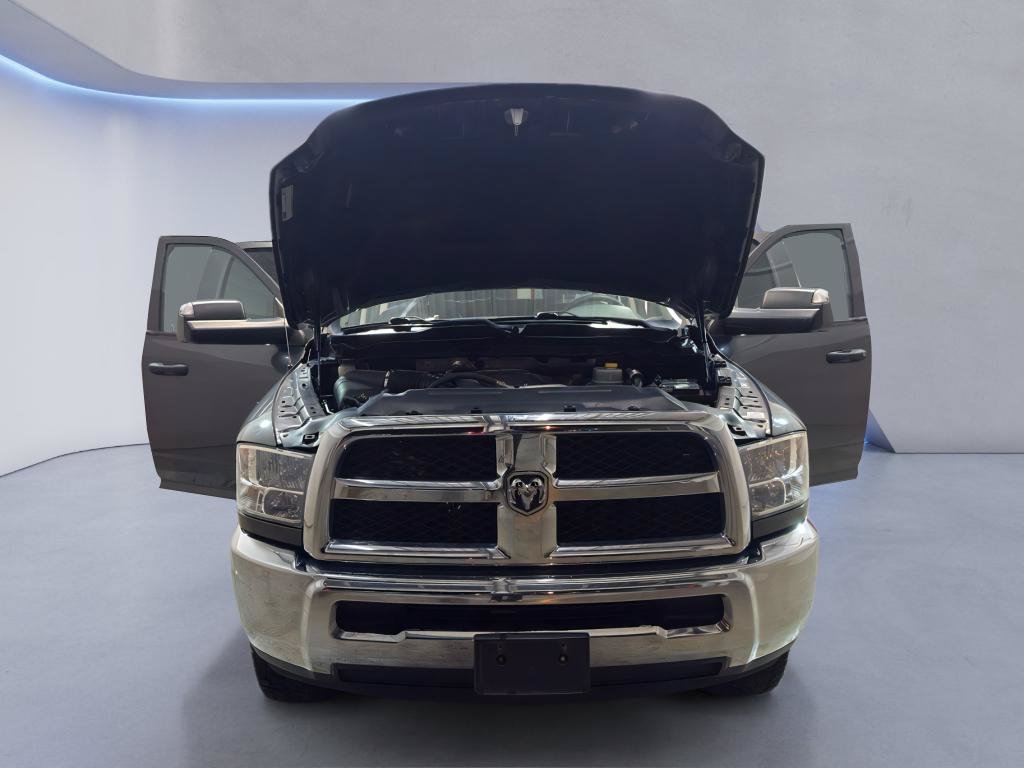 Used 2018 RAM 2500 Tradesman w/ Chrome Appearance Group AWD/4WD image 10