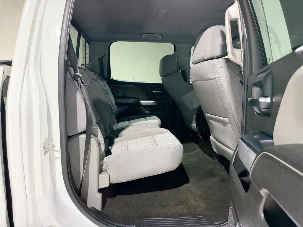 Used 2018 Chevrolet Silverado 1500 LT w/ Texas Edition AWD/4WD image 17