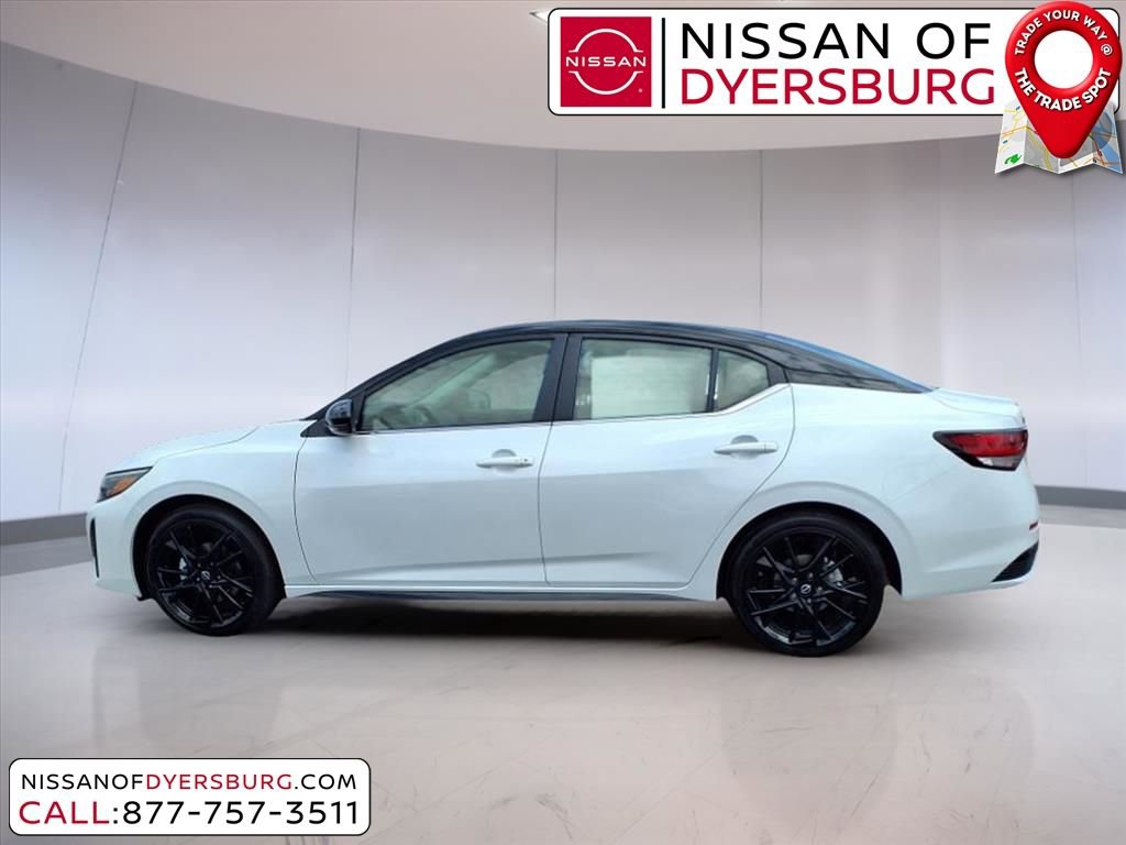 New 2025 Nissan Sentra SR w/ Midnight Edition image 5