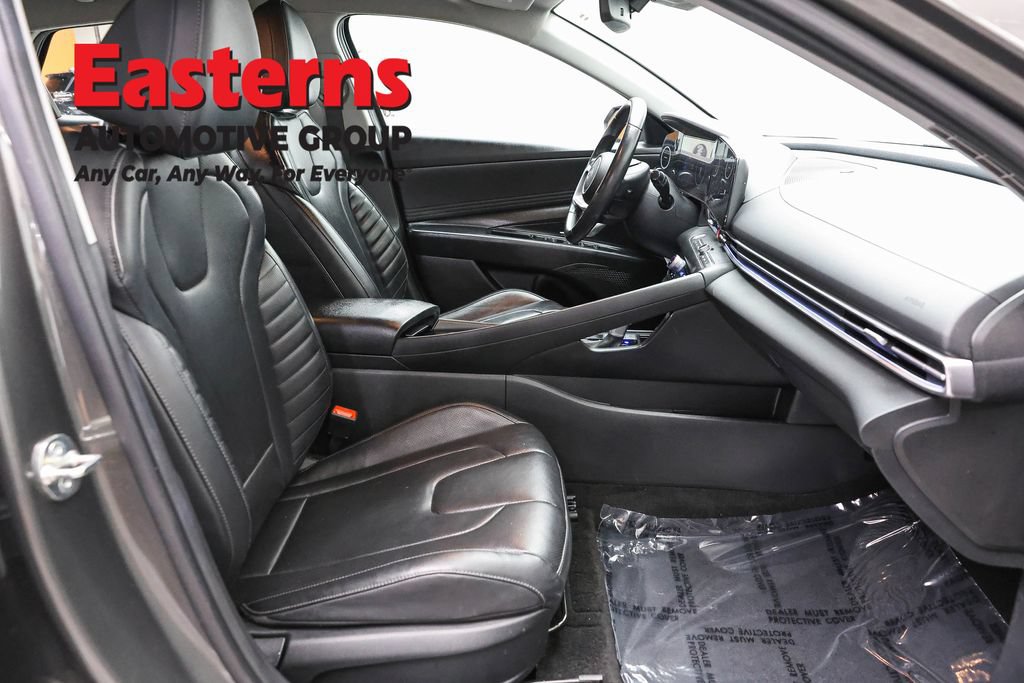 Used 2024 Hyundai Elantra Limited FWD image 25