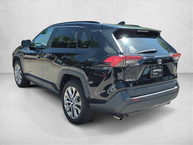 Certified 2020 Toyota RAV4 XLE Premium AWD/4WD image 7