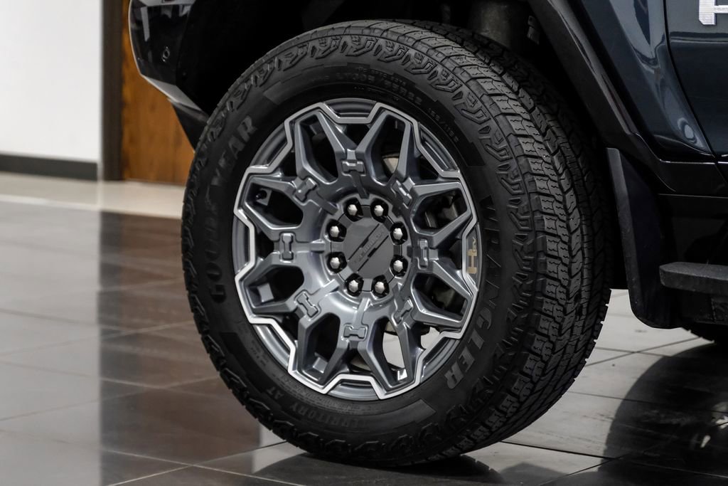 Used 2025 GMC Hummer EV 3X AWD/4WD image 53