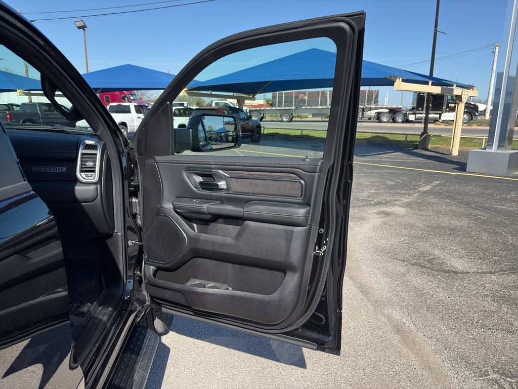 New 2026 RAM 1500 Laramie w/ Night Edition AWD/4WD image 14