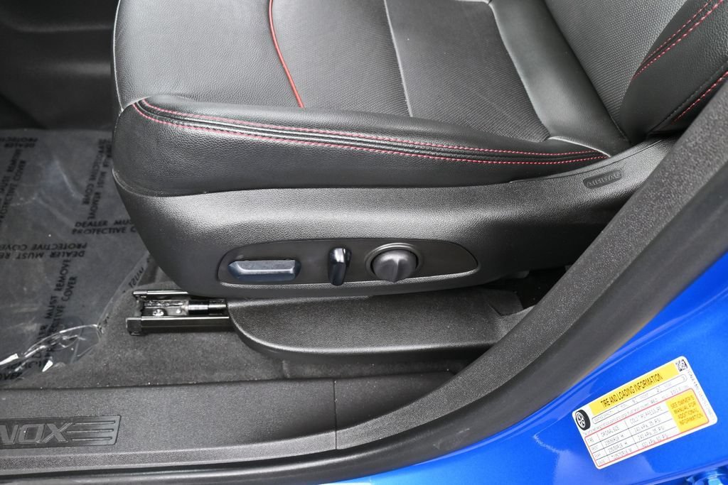 Used 2024 Chevrolet Equinox RS w/ RS Leather Package FWD image 16
