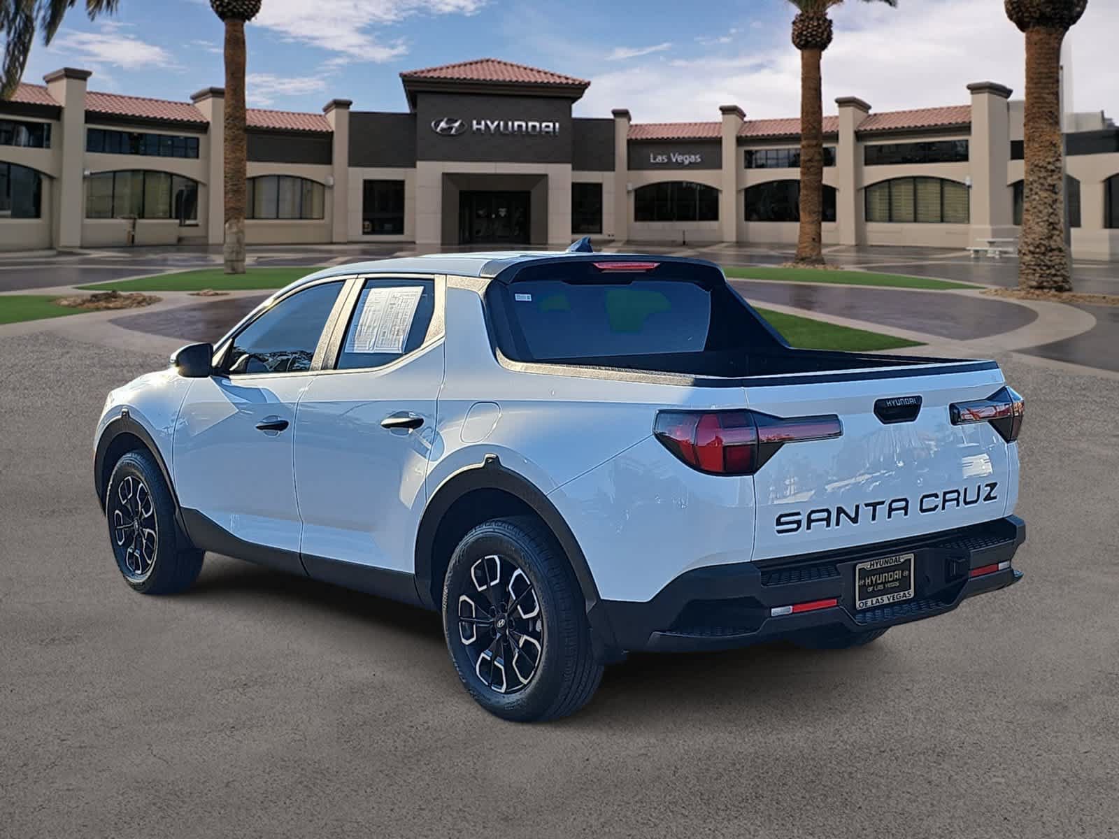 Used 2022 Hyundai Santa Cruz SE FWD image 6