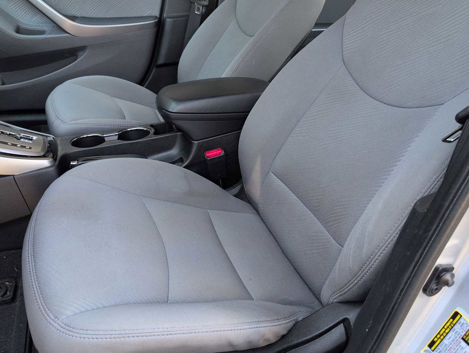 Used 2013 Hyundai Elantra GLS w/ Preferred Pkg image 16