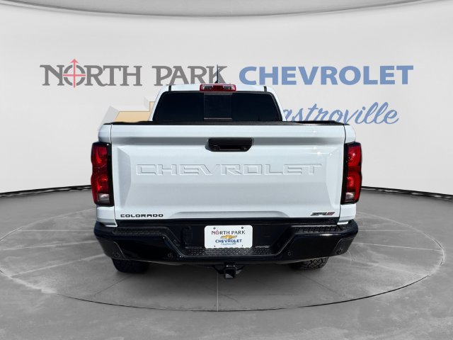 Certified 2026 Chevrolet Colorado ZR2 w/ Technology Package AWD/4WD image 4