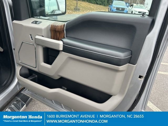 Used 2020 Ford F150 Lariat w/ Max Trailer Tow Package image 39