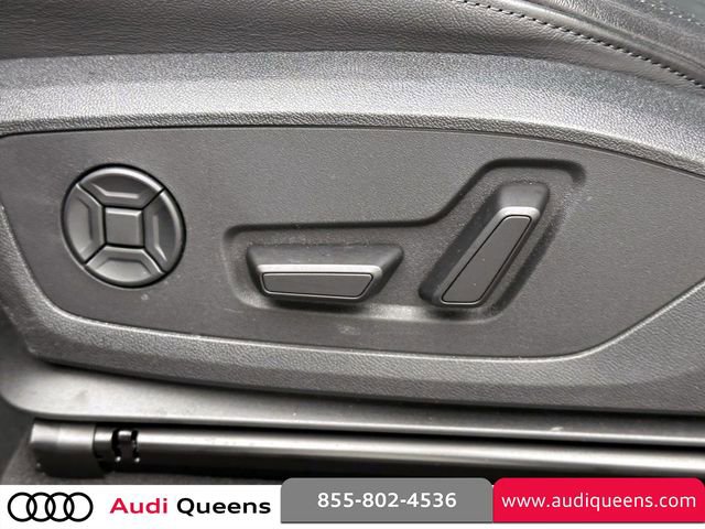 Certified 2025 Audi Q3 2.0T Premium Plus w/ Premium Plus Package image 20