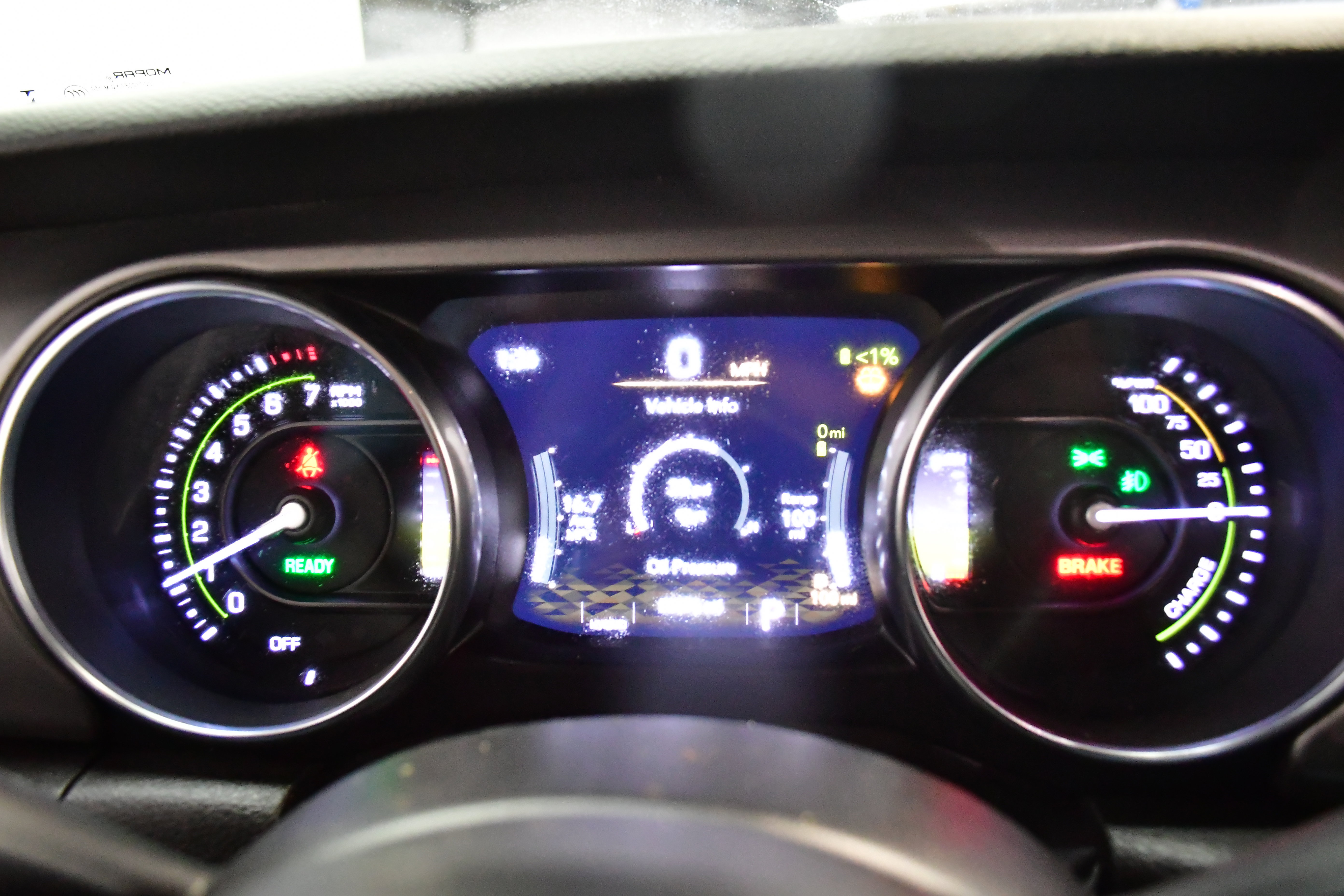 Used 2023 Jeep Wrangler Unlimited w/ Sun & Screen Package image 29