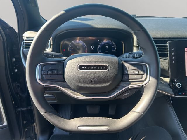 Used 2023 Jeep Wagoneer Series II AWD/4WD image 15