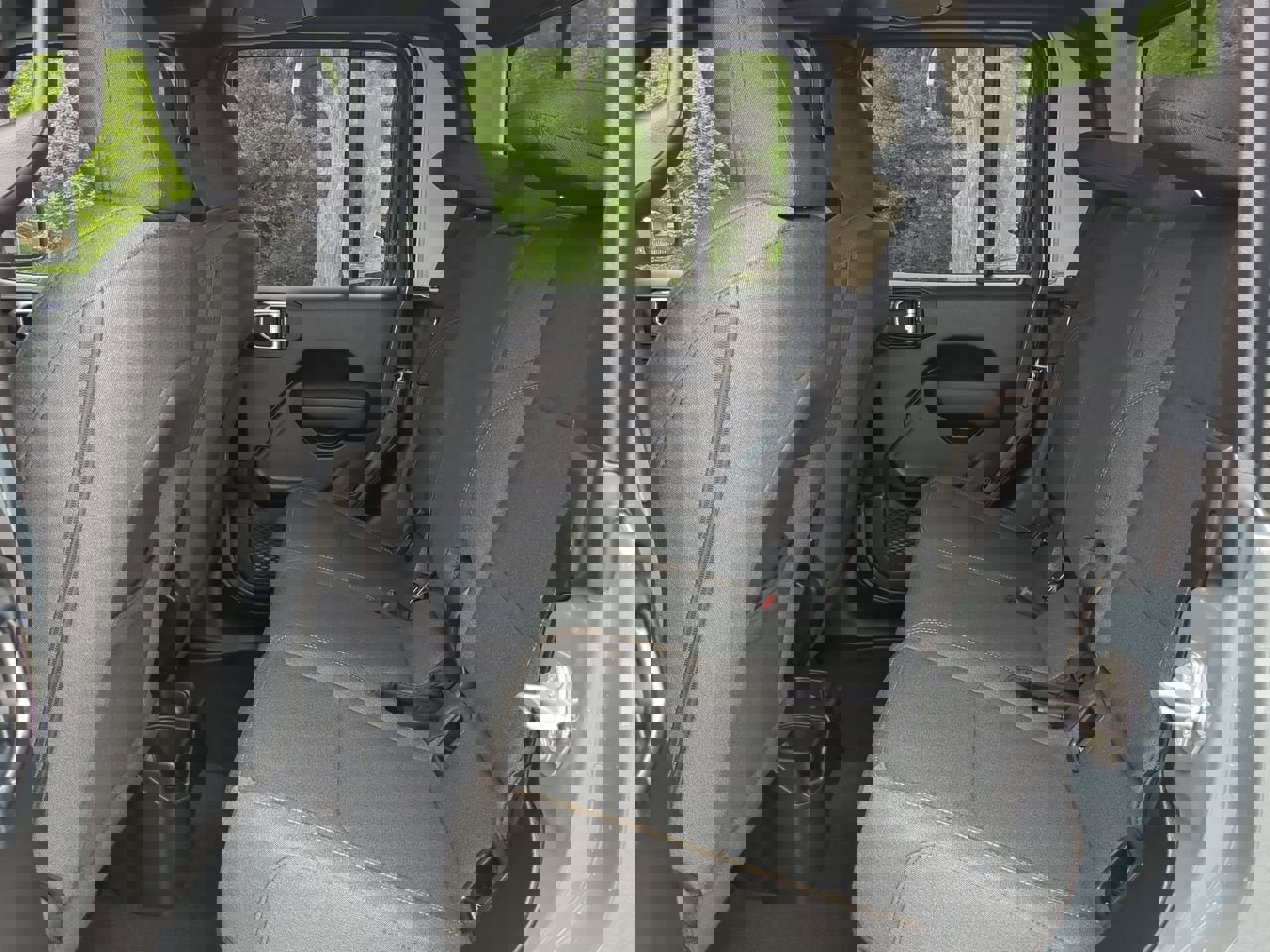 New 2025 Jeep Gladiator Sport image 12