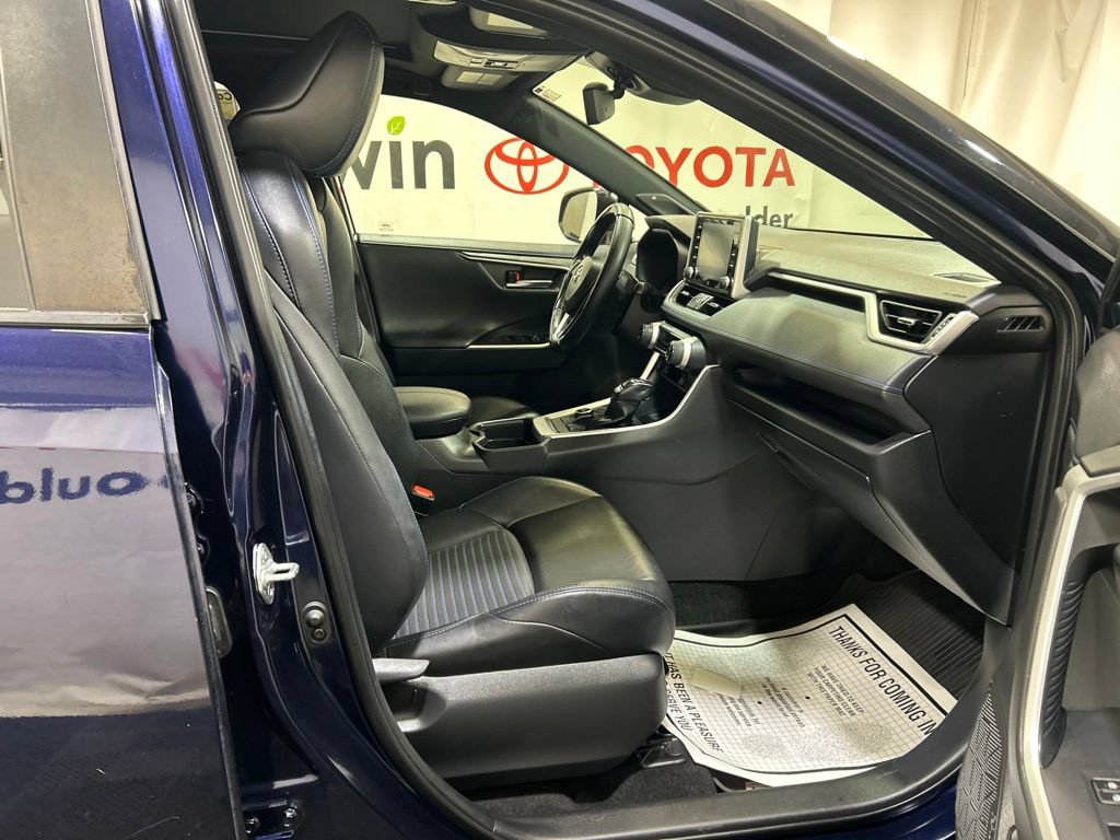Used 2020 Toyota RAV4 XSE AWD/4WD image 13