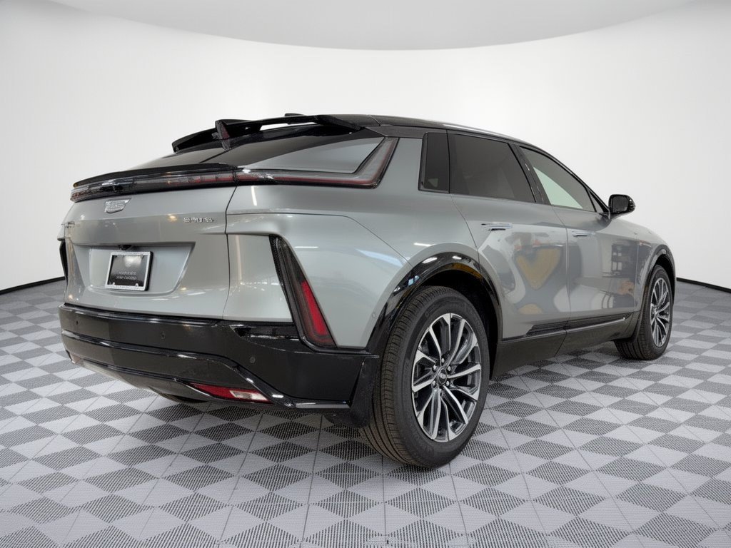 Used 2024 Cadillac Lyriq Sport w/ Nappa Leather Package AWD/4WD image 9
