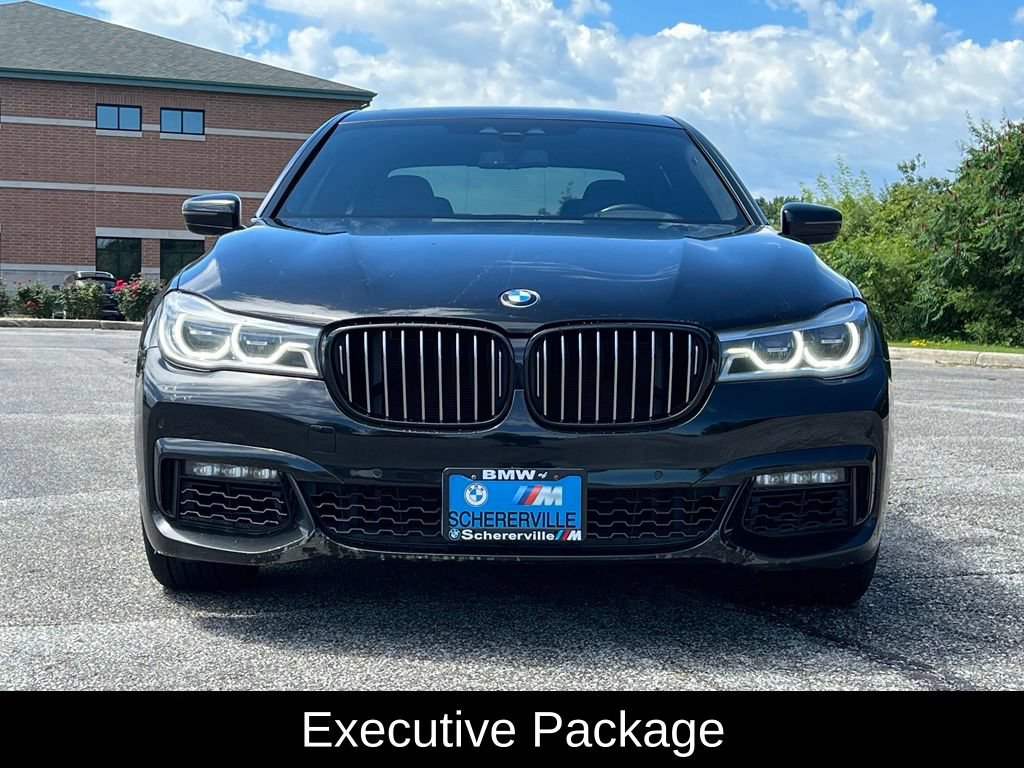 Used 2018 BMW 750i xDrive AWD/4WD image 2
