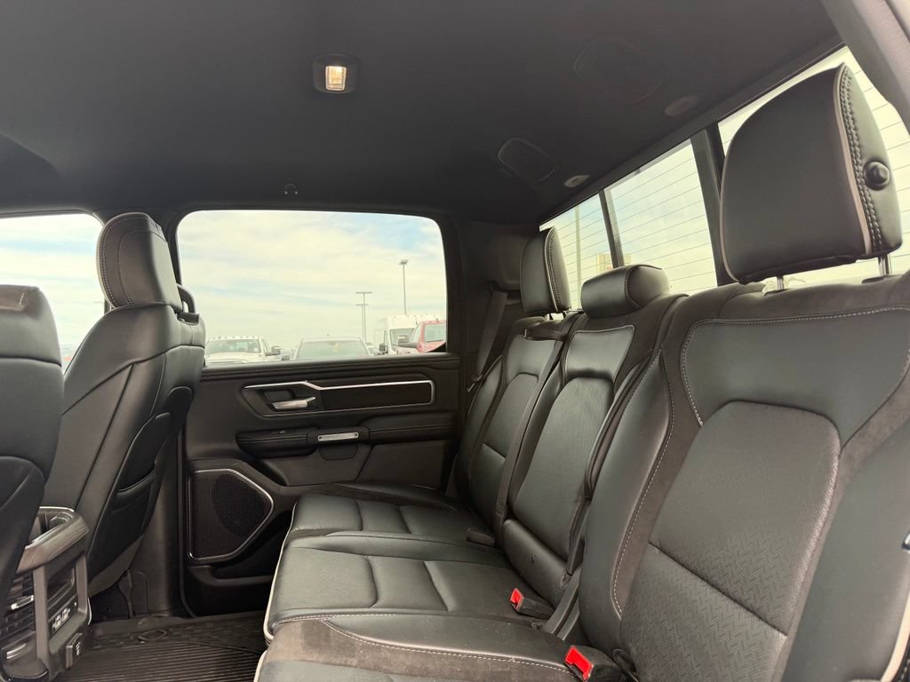 Used 2025 RAM 1500 Laramie w/ Sport Appearance Package AWD/4WD image 8