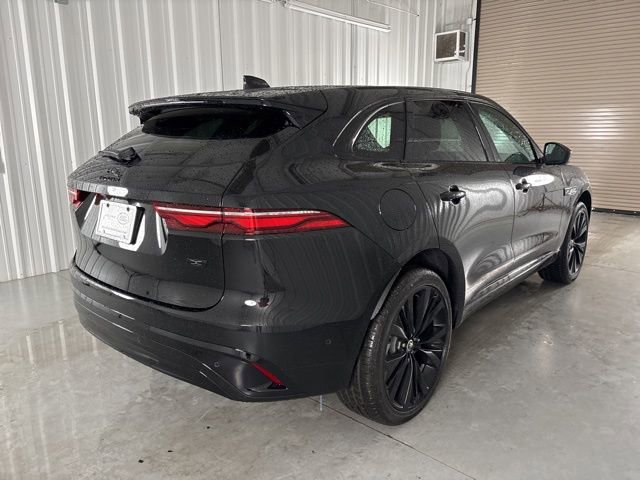 Used 2026 Jaguar F-PACE R-Dynamic S image 6