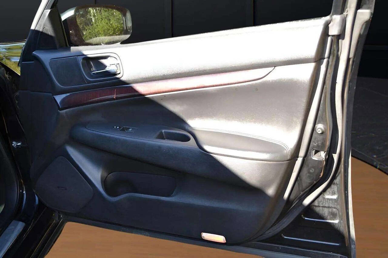 Used 2013 INFINITI G37 Journey w/ Premium Pkg image 34