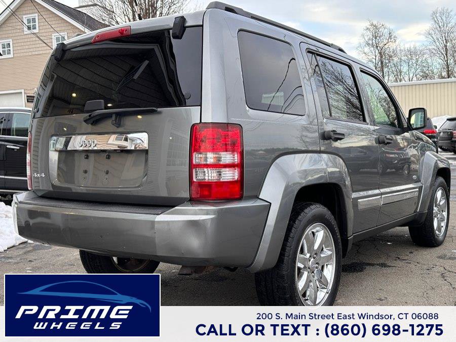 Used 2012 Jeep Liberty Sport image 7