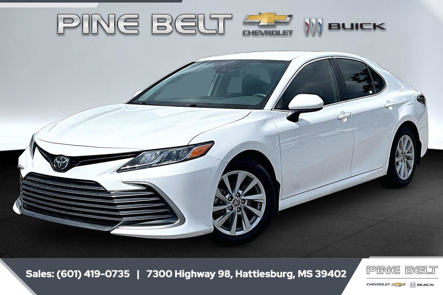 Used 2023 Toyota Camry LE FWD image 10