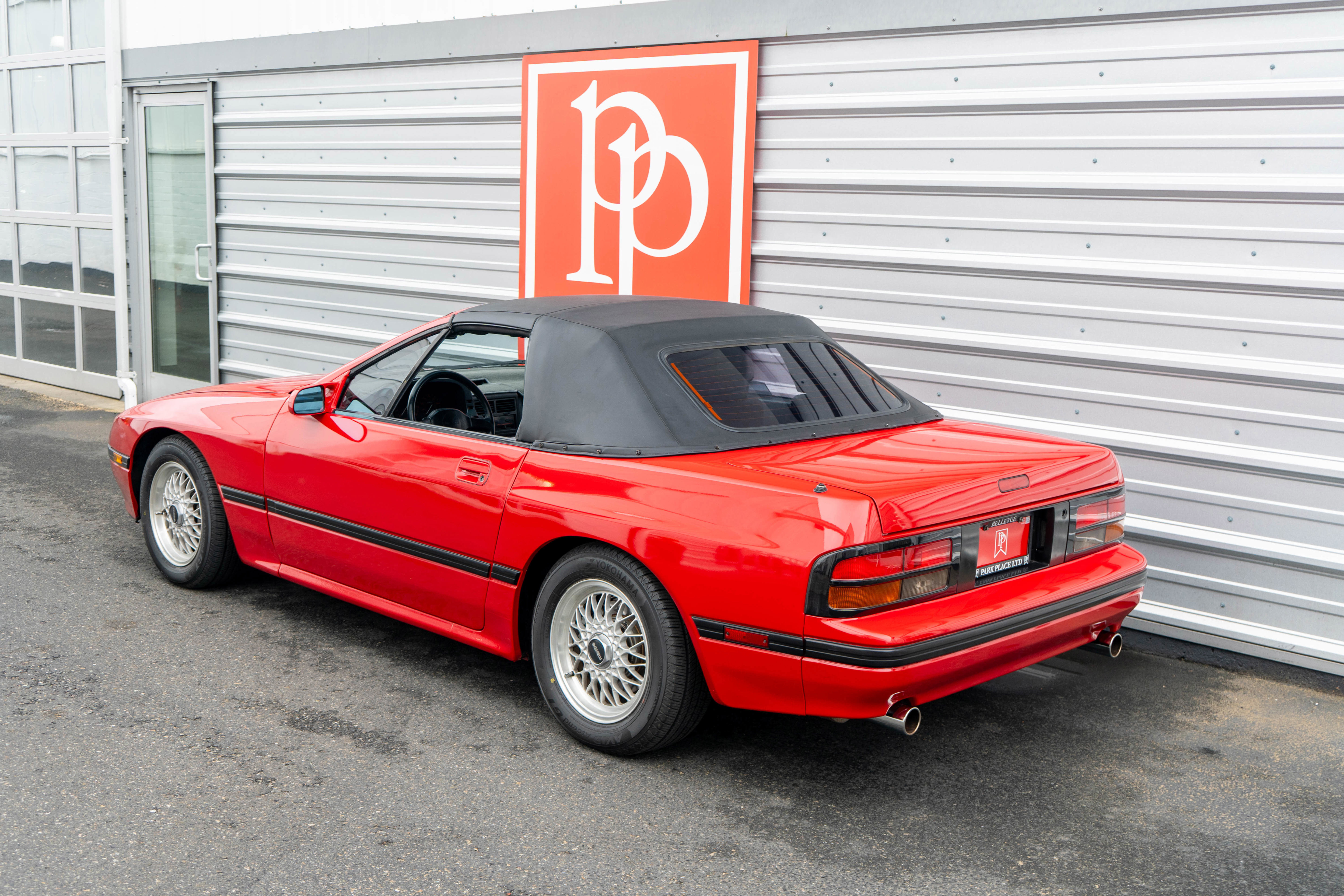 Used 1988 MAZDA RX-7 Convertible RWD image 36