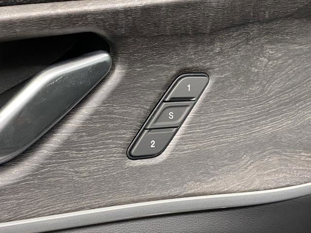 New 2025 Jeep Grand Cherokee Limited w/ Trailer Tow Package image 28