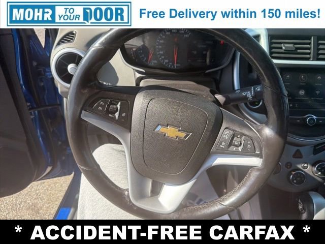 Used 2018 Chevrolet Sonic LT w/ Convenience Package image 18