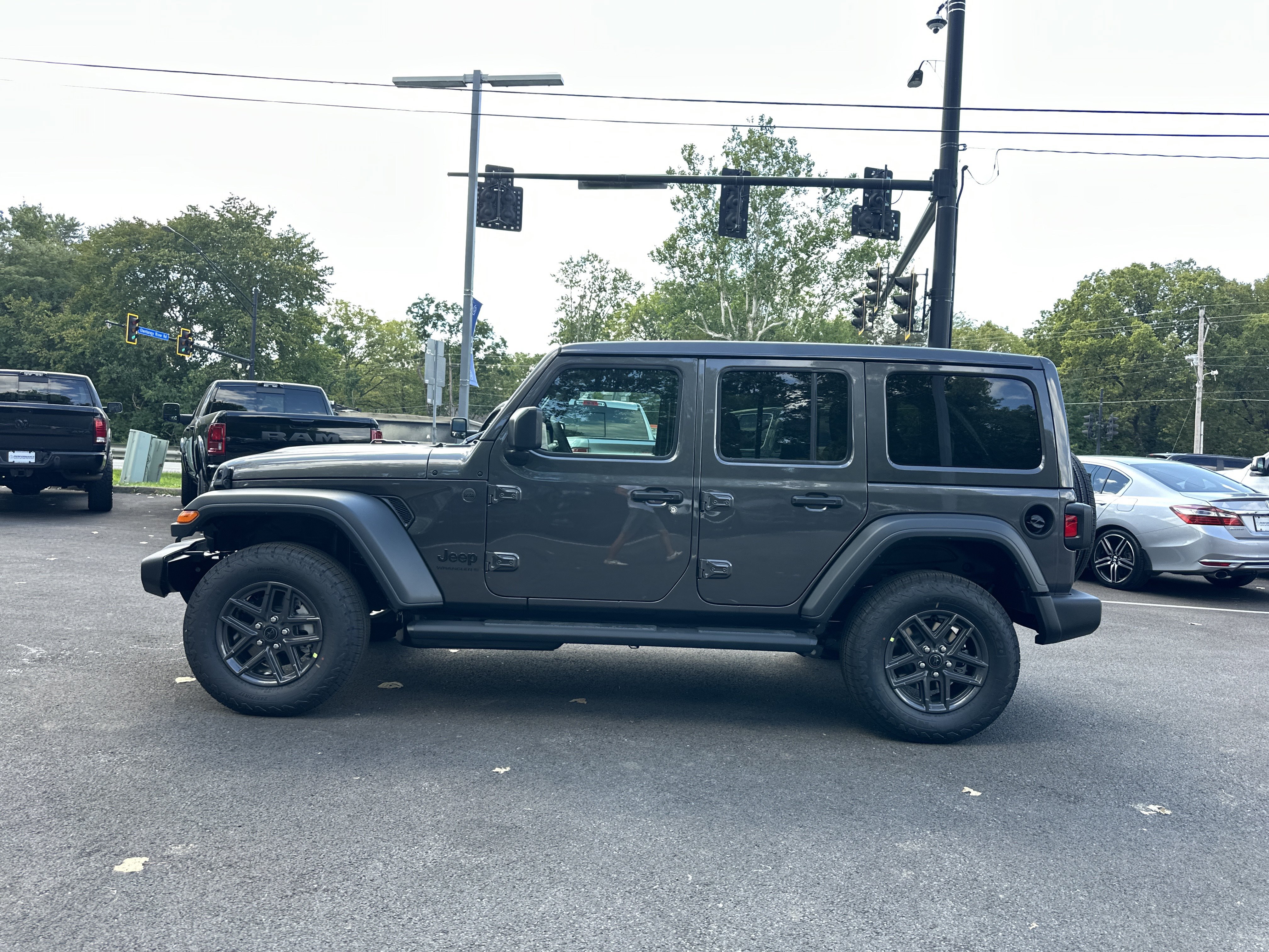 New 2027 Jeep Wrangler Unlimited Sport AWD/4WD image 26
