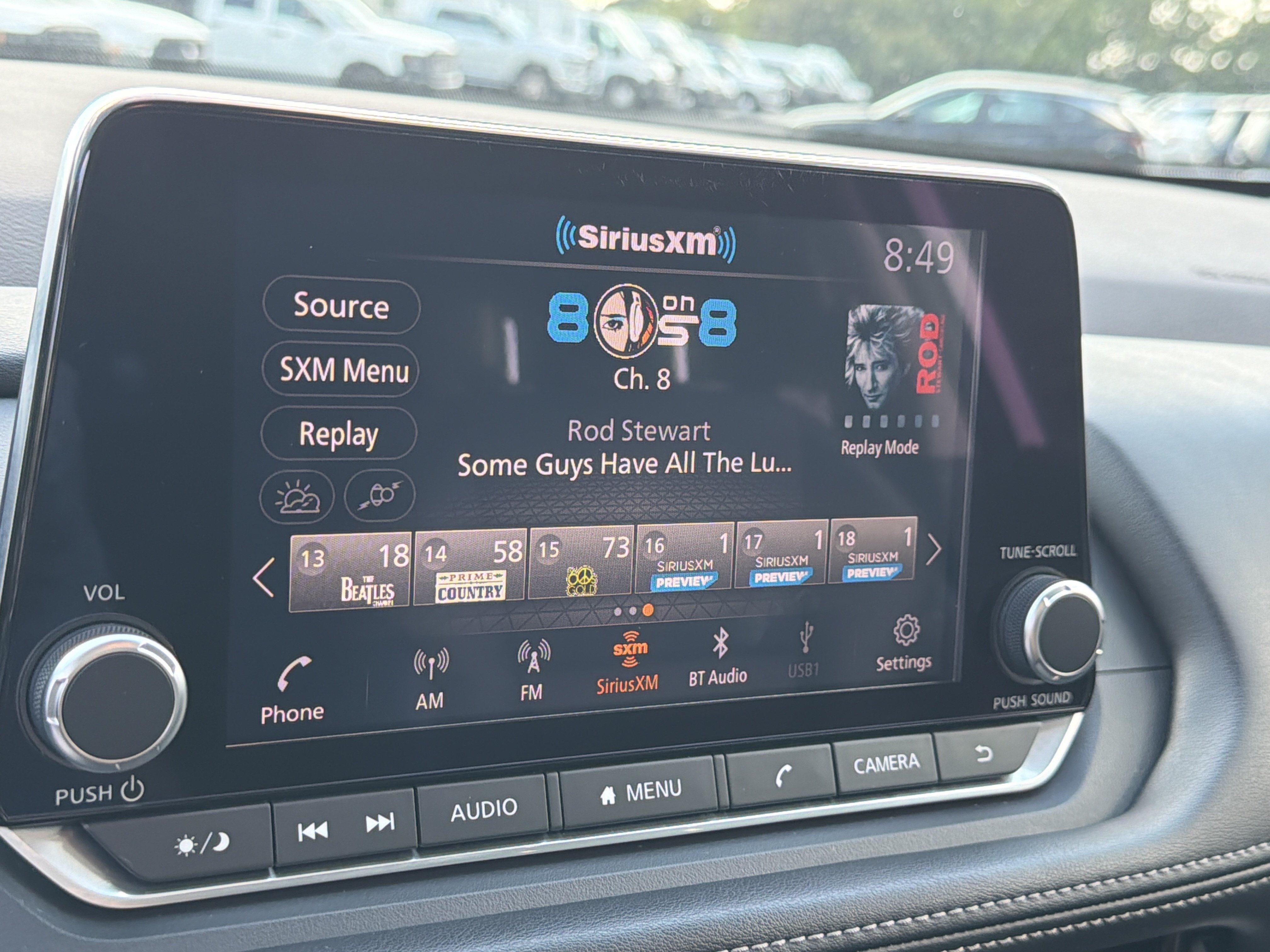 Used 2022 Nissan Rogue SV w/ SV Premium Package FWD image 33