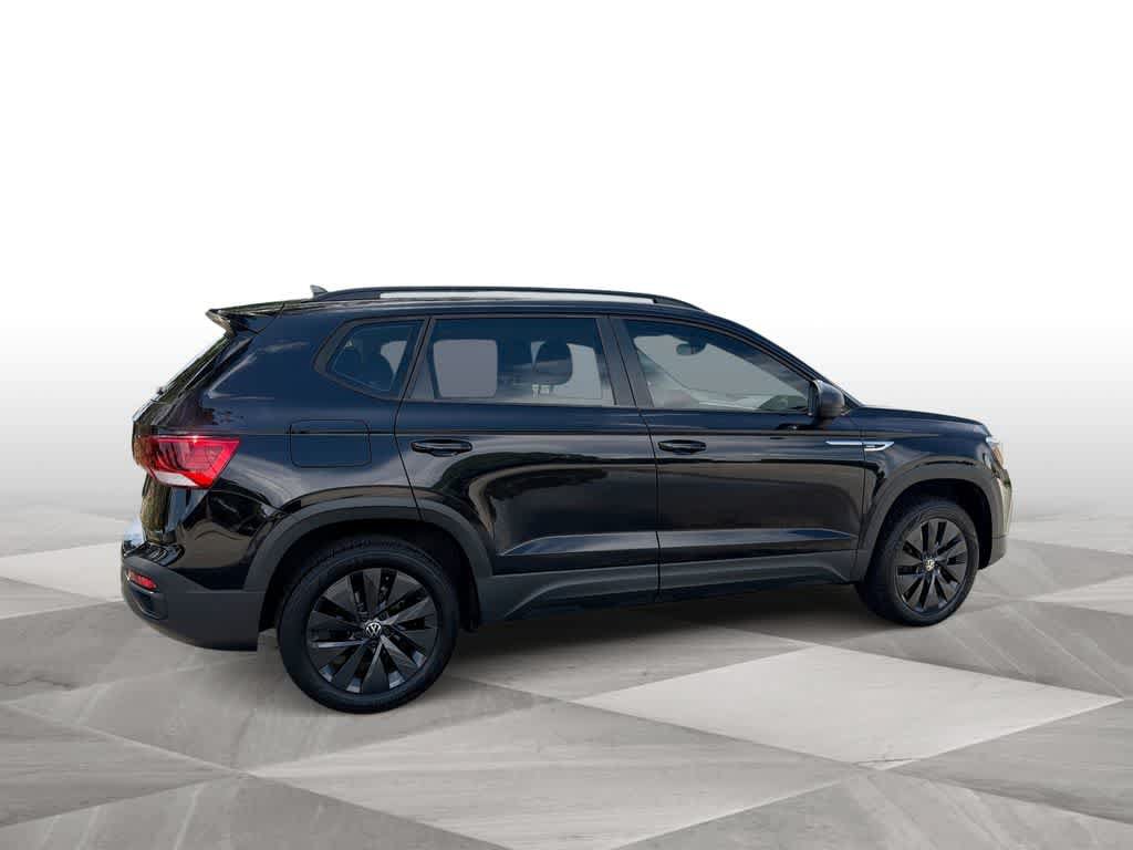 Certified 2024 Volkswagen Taos S FWD image 9