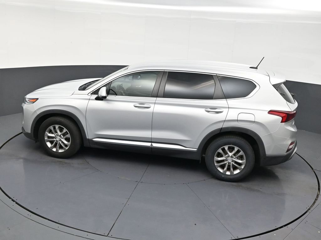 Used 2020 Hyundai Santa Fe SE w/ Cargo Package image 14