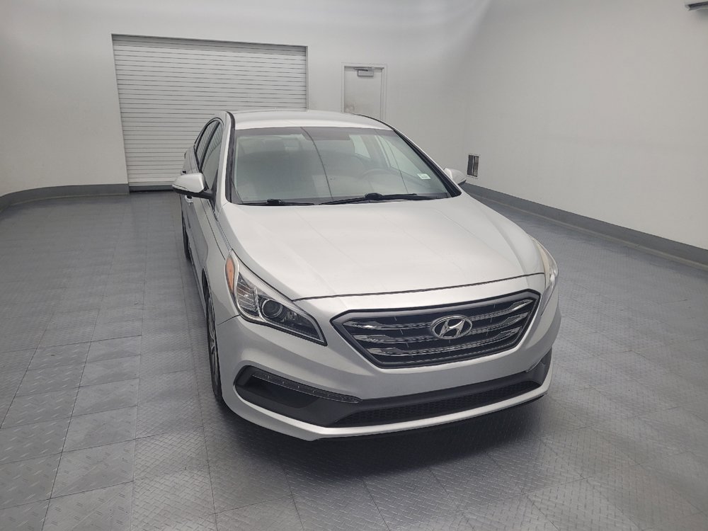 Used 2016 Hyundai Sonata Sport w/ Option Group 02 FWD image 14