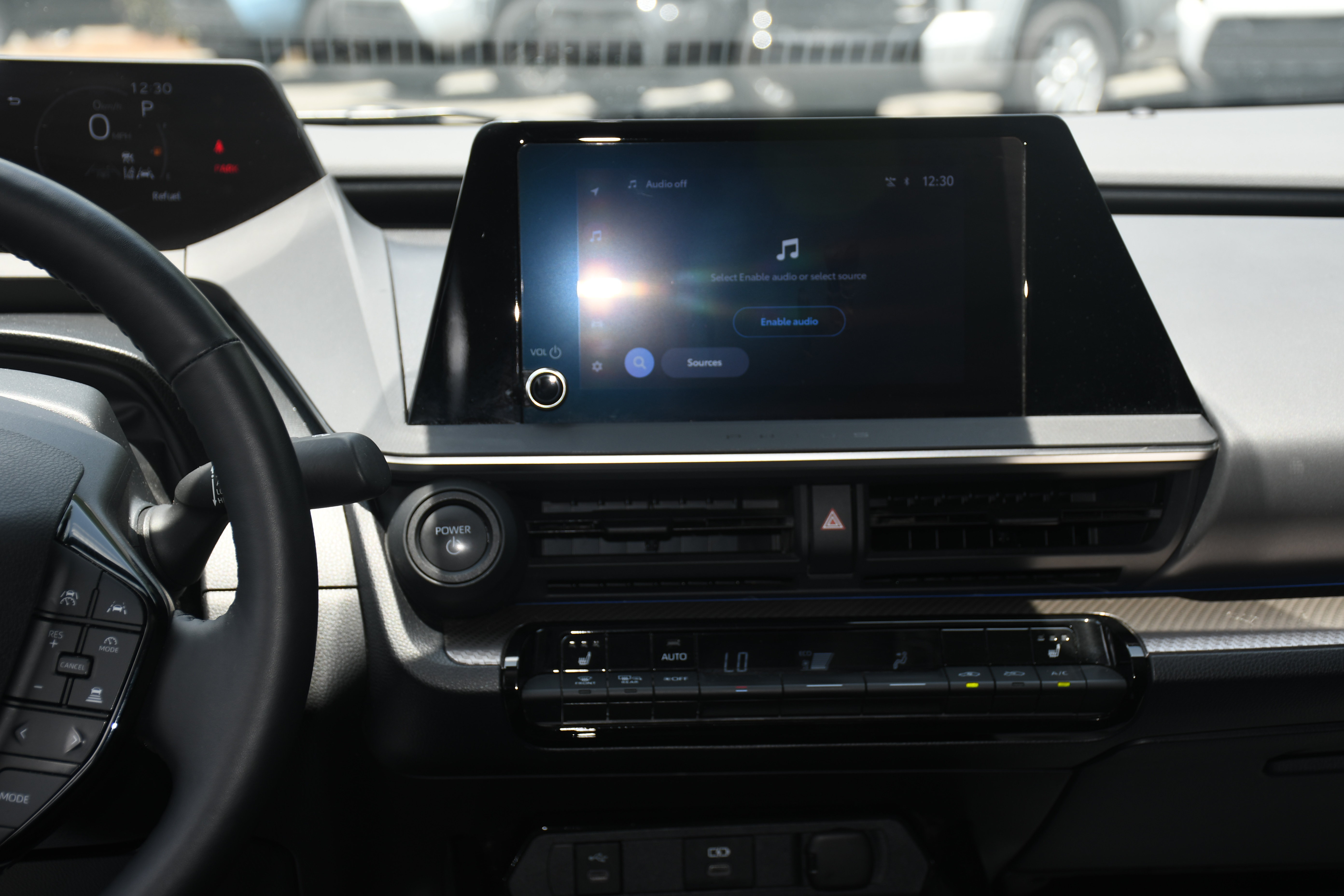 Used 2024 Toyota Prius XLE FWD image 16