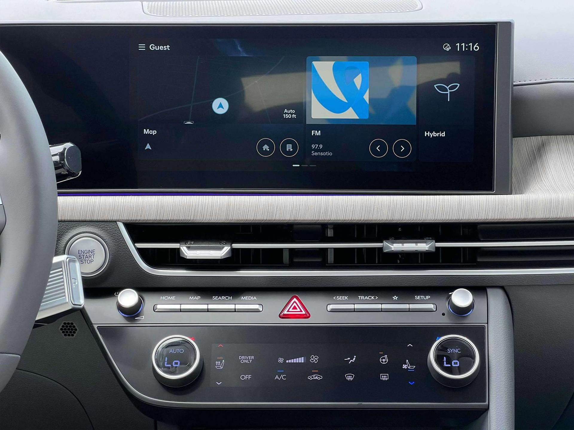 New 2025 Hyundai Sonata Limited image 19