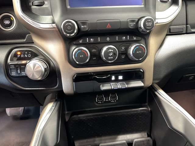 Used 2022 RAM 1500 Laramie AWD/4WD image 3