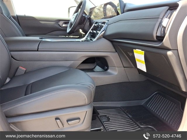 New 2025 Nissan Armada SV image 26