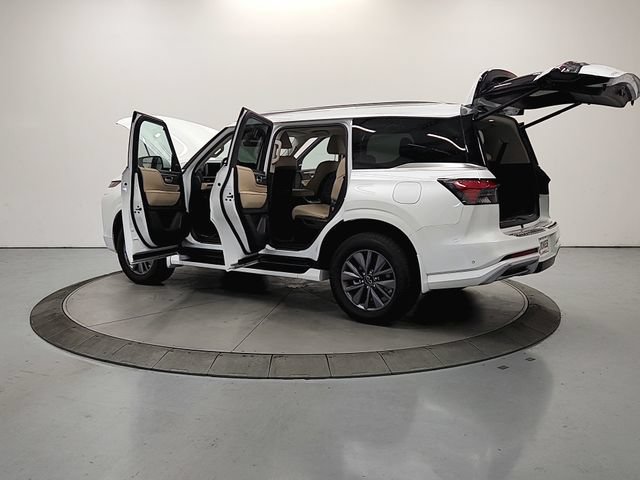 Used 2026 INFINITI QX80 Pure w/ Cargo Package RWD image 12