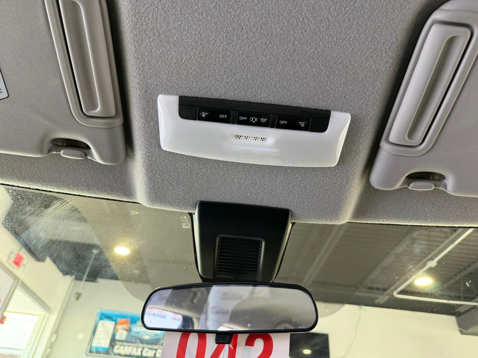 Used 2021 Nissan Kicks S image 28