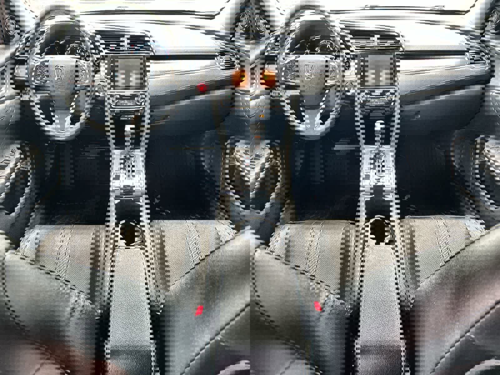 Used 2018 Honda Civic EX-L image 20