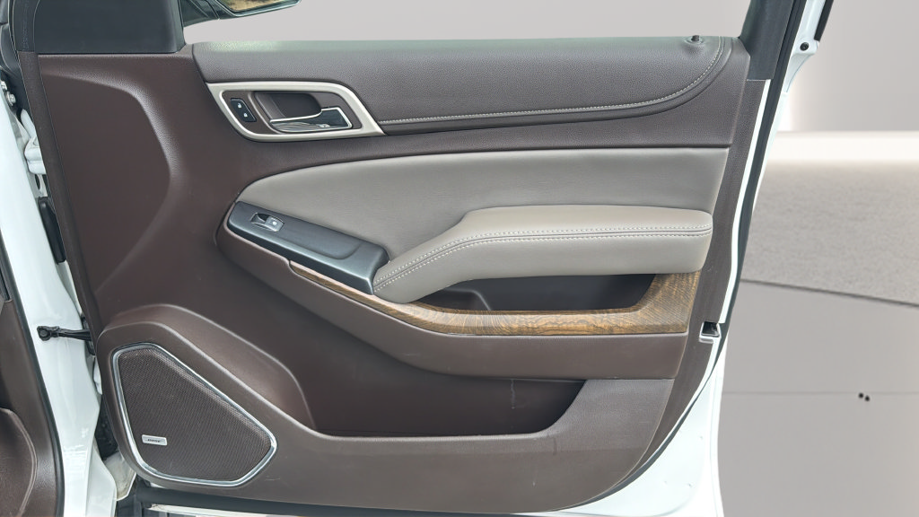 Used 2018 GMC Yukon Denali RWD image 27