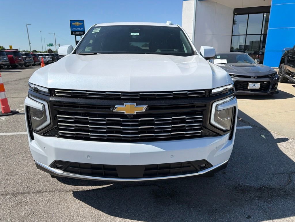 New 2026 Chevrolet Suburban High Country w/ Sun And Tow Package AWD/4WD image 7