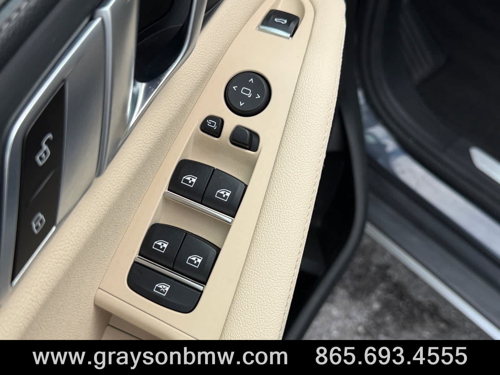 Used 2019 BMW X5 xDrive40i w/ Convenience Package AWD/4WD image 15