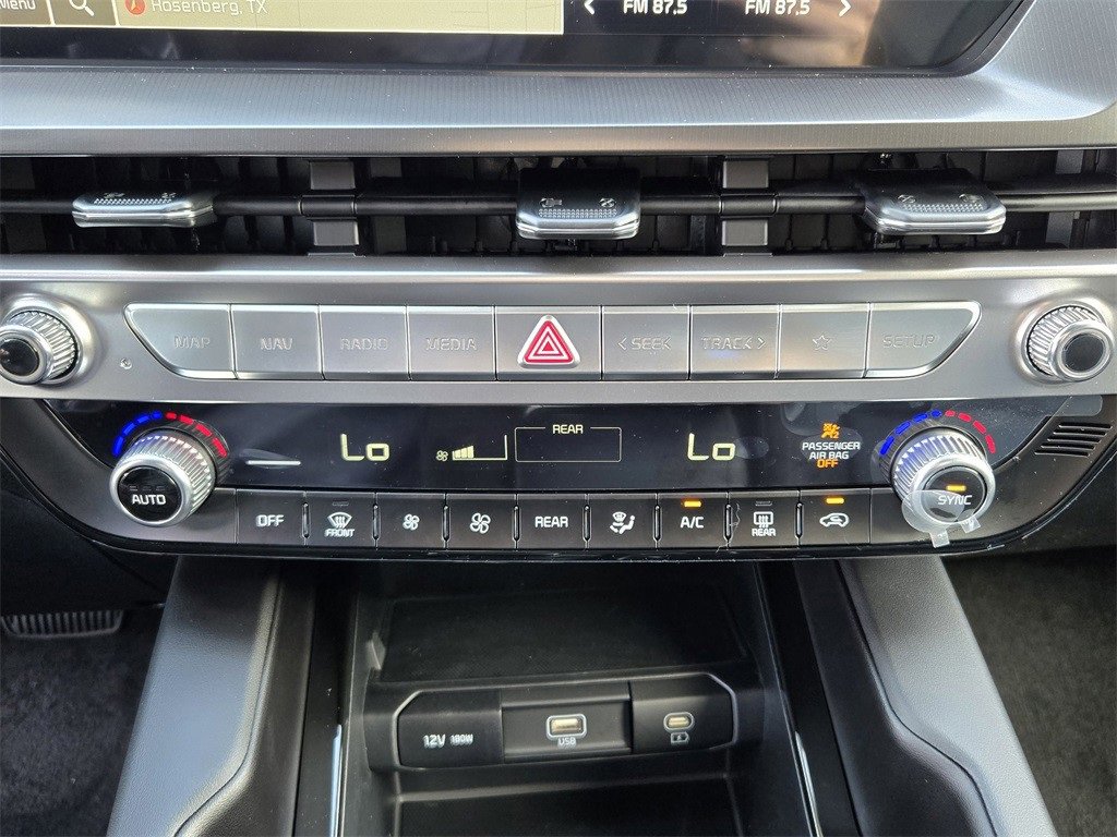 New 2025 Kia Telluride LX image 13