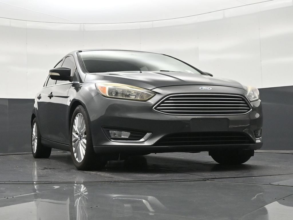 Used 2018 Ford Focus Titanium FWD image 29