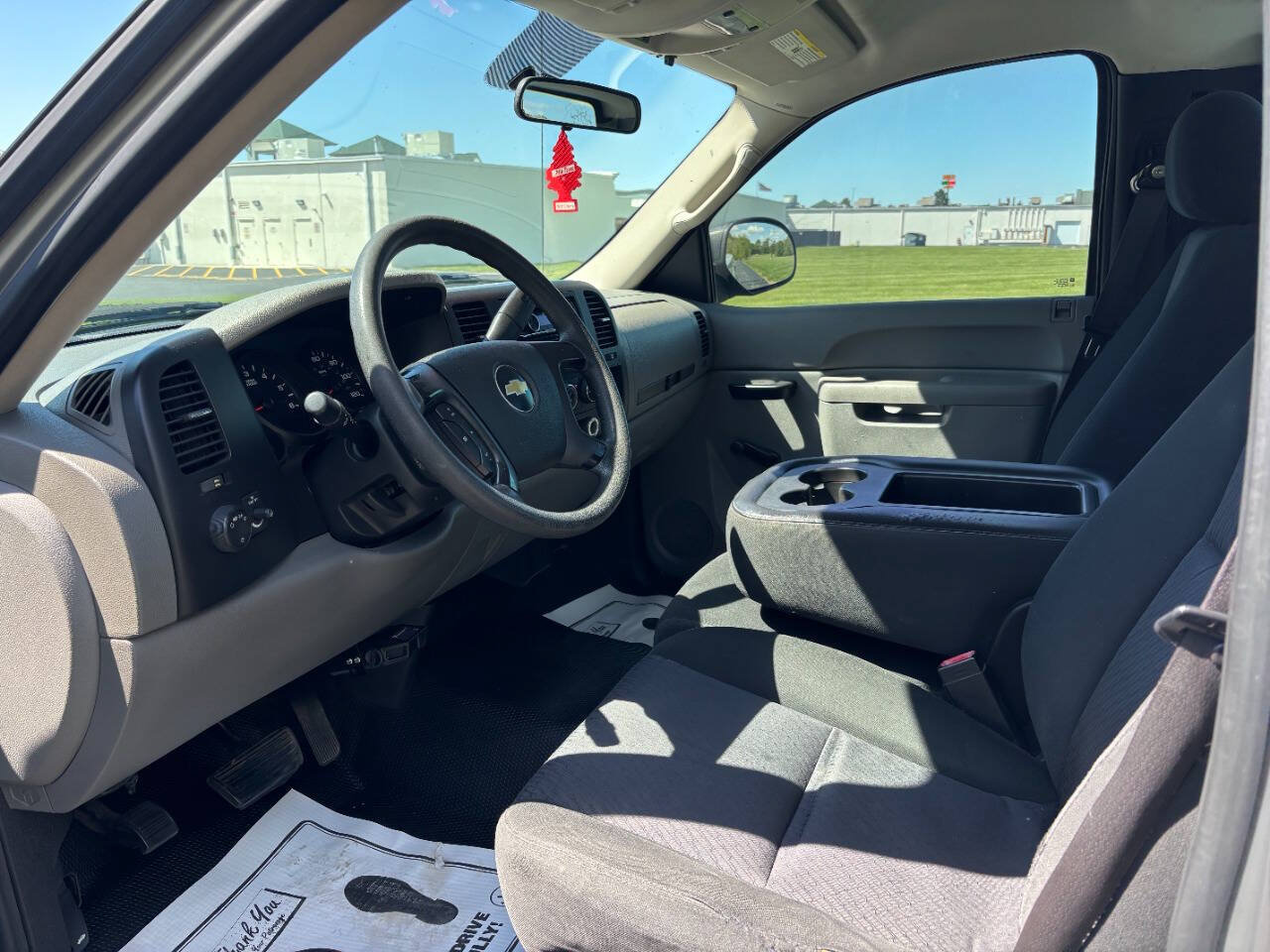 Used 2010 Chevrolet Silverado 1500 W/T RWD image 7