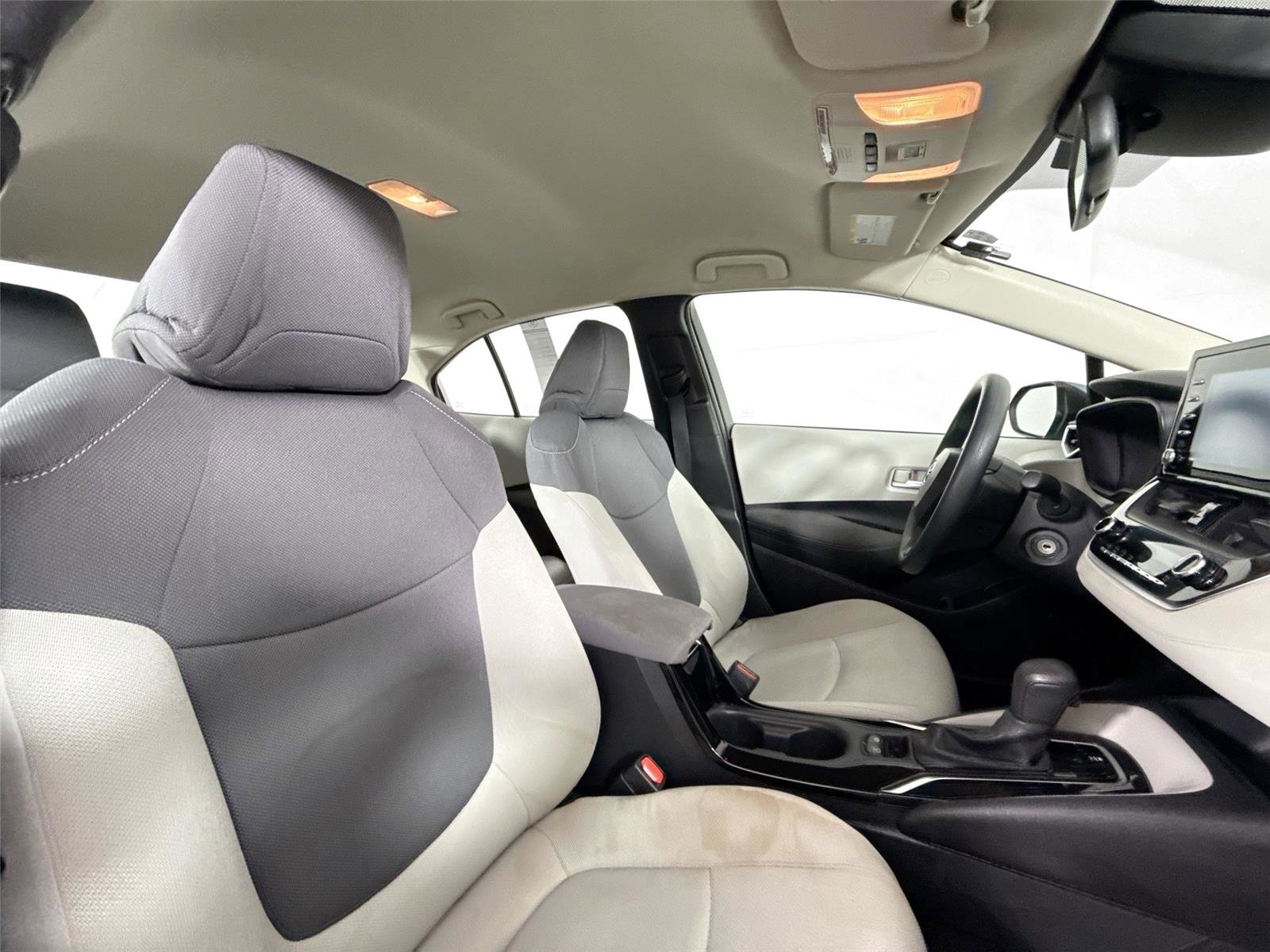 Certified 2020 Toyota Corolla L image 48