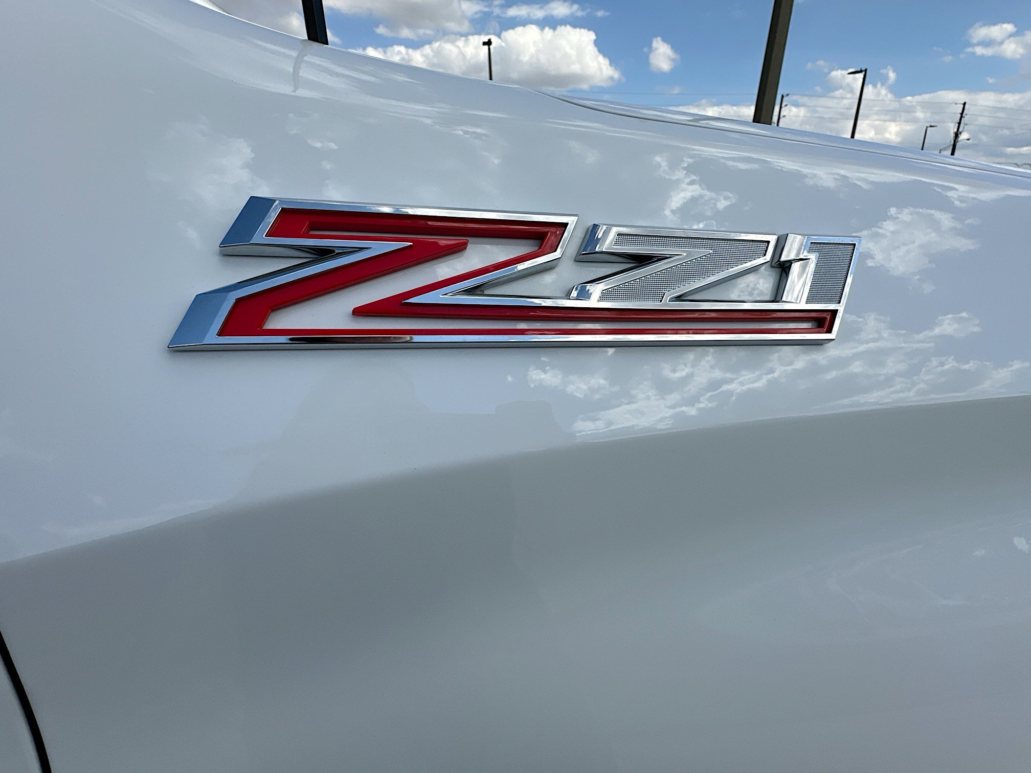 Used 2025 Chevrolet Silverado 1500 LTZ image 33