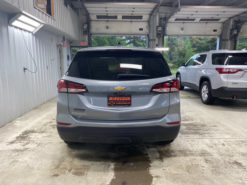 Used 2024 Chevrolet Equinox LS w/ LS Convenience Package AWD/4WD image 10